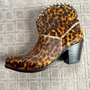 Alice + Olivia leopard print Boots